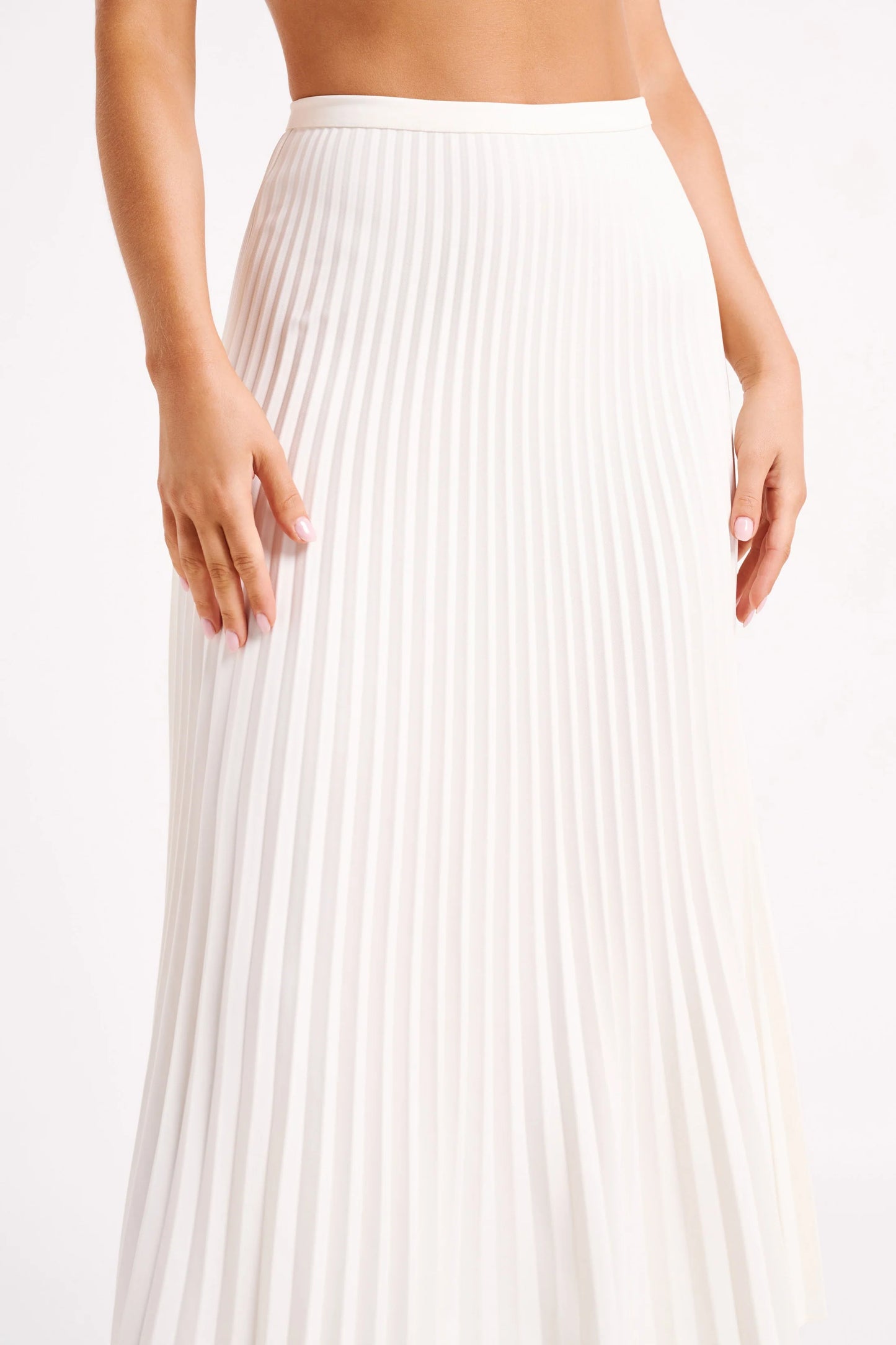 Falda Blanca Midi (Ref. 1002)